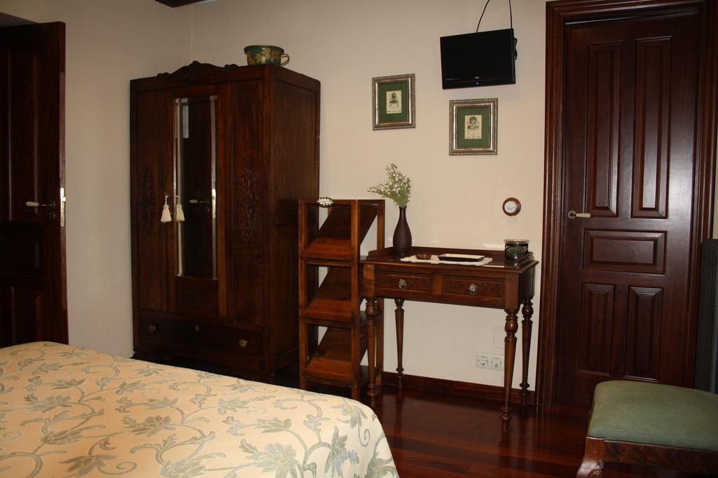 La Casona De Benito Casa de hóspedes Cudillero Exterior foto
