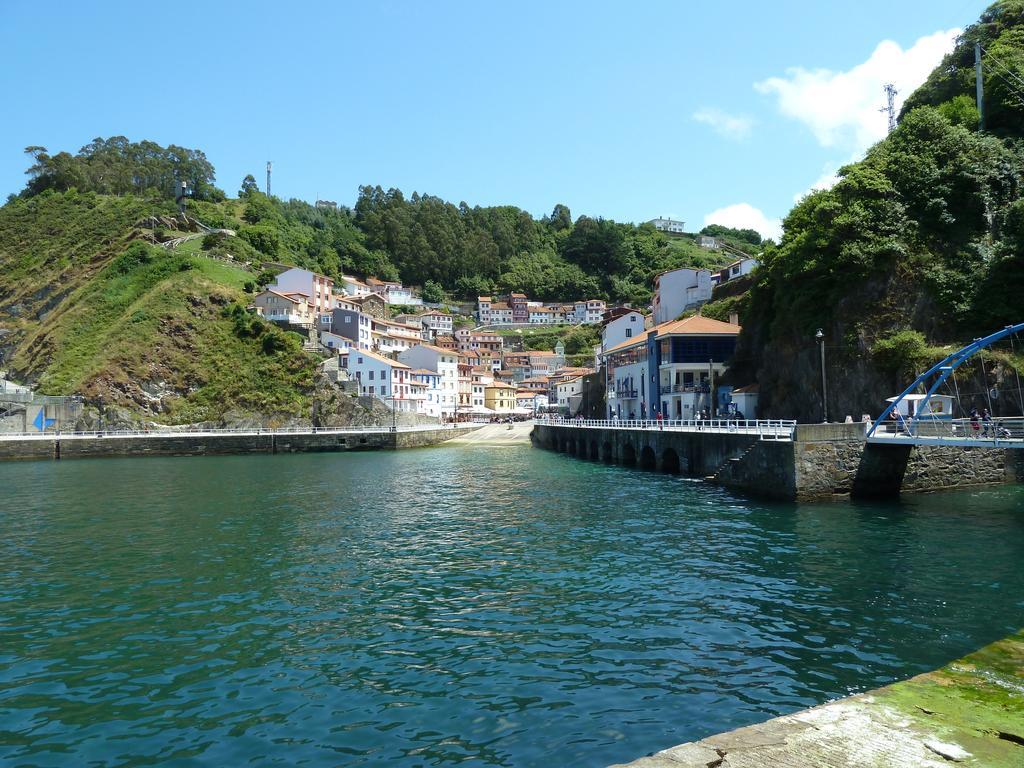 La Casona De Benito Casa de hóspedes Cudillero Exterior foto