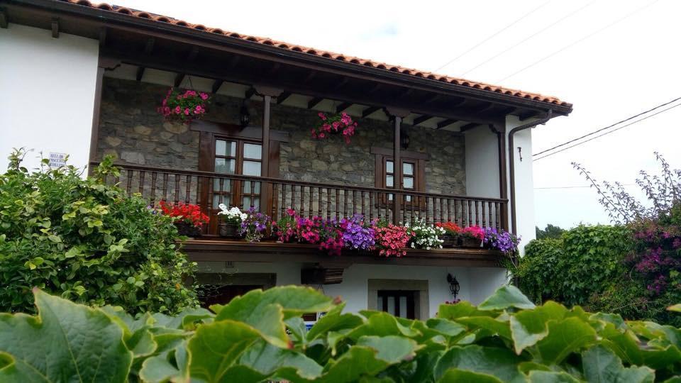 La Casona De Benito Casa de hóspedes Cudillero Exterior foto
